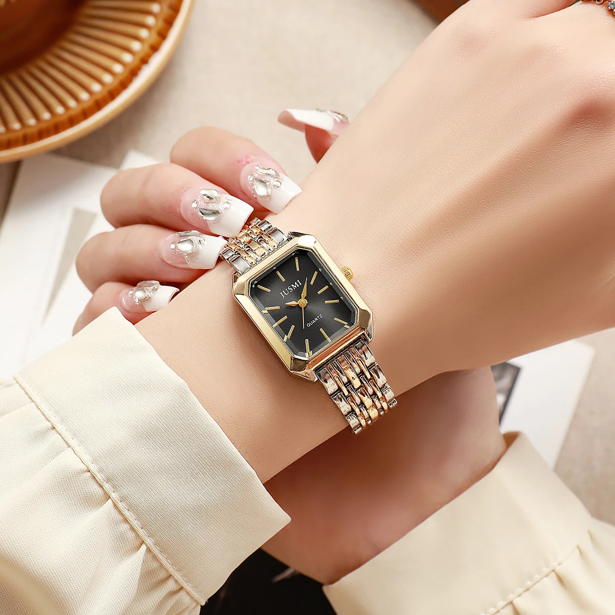 Reloj de mujer elegante y sencillo
